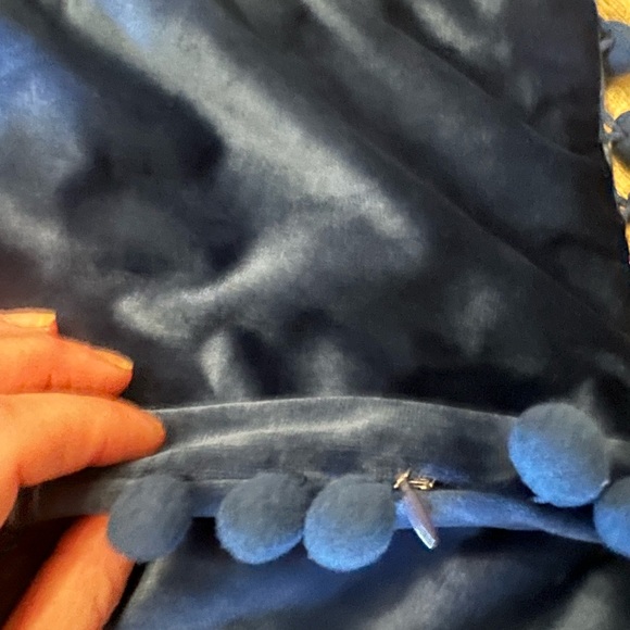 New Velour pillow covers 16 by 16 - Picture 6 of 6